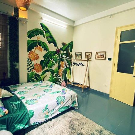 Luna Old Quarter Homestay Room #4 Ханой Экстерьер фото